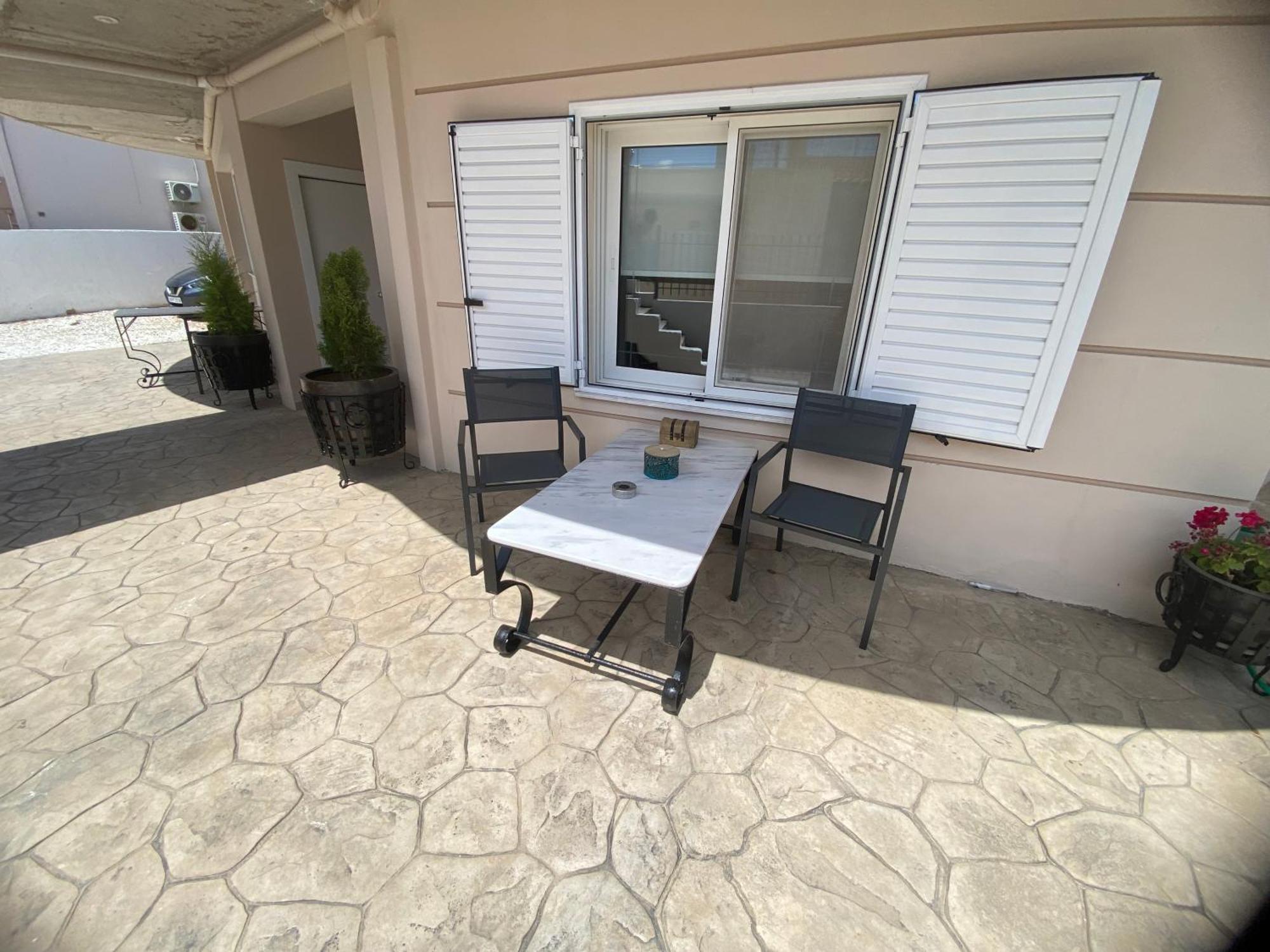 Lmj Apartment Artemida (Attica)